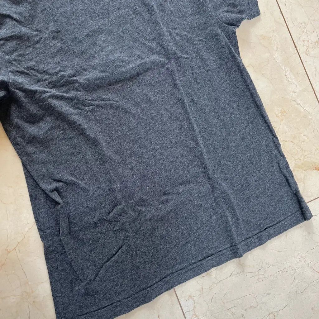 Banana Republic Banana Republic Basic Crewneck T-Shirt | Navy Blue | Size L Size US L / EU 52-54 / 3 - 3 Thumbnail