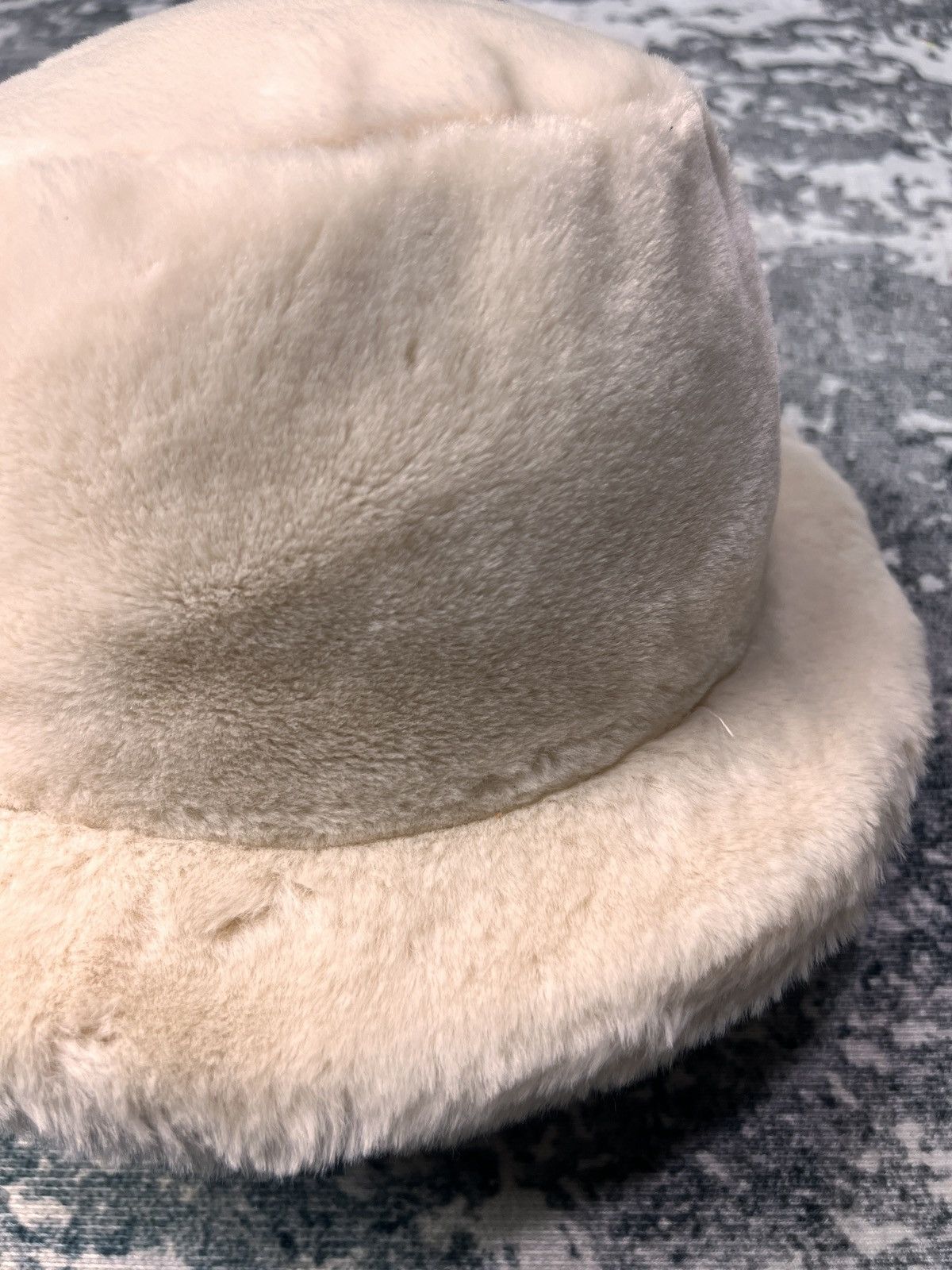 Moschino Moschino Faux Fur Fluffy Winter Hat Size ONE SIZE - 2 Thumbnail