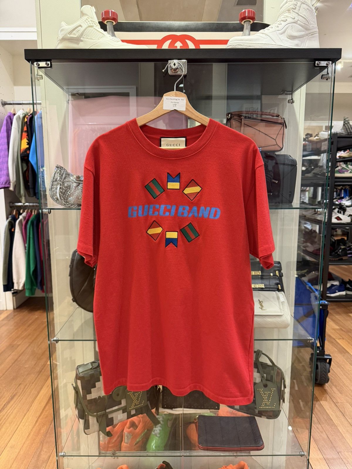 Gucci Gucci Band Flag Tee - Red Size US L / EU 52-54 / 3 - 1 Thumbnail
