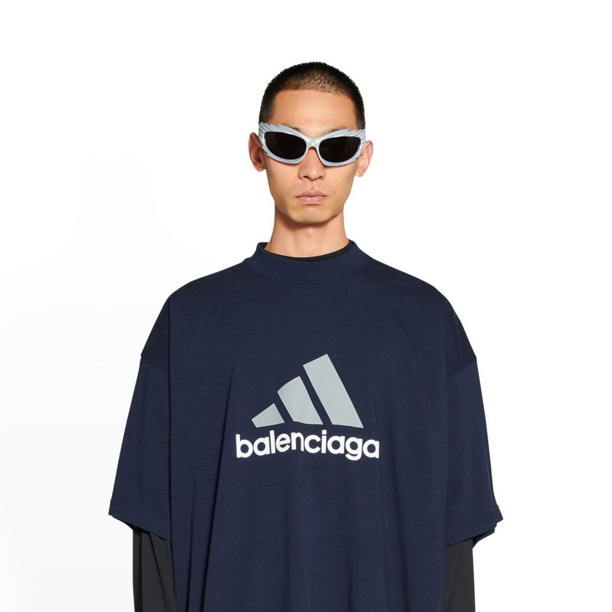 Balenciaga Rare Balenciaga x Adidas Oversized T-shirt Size US XL / EU 56 / 4 - 3 Thumbnail