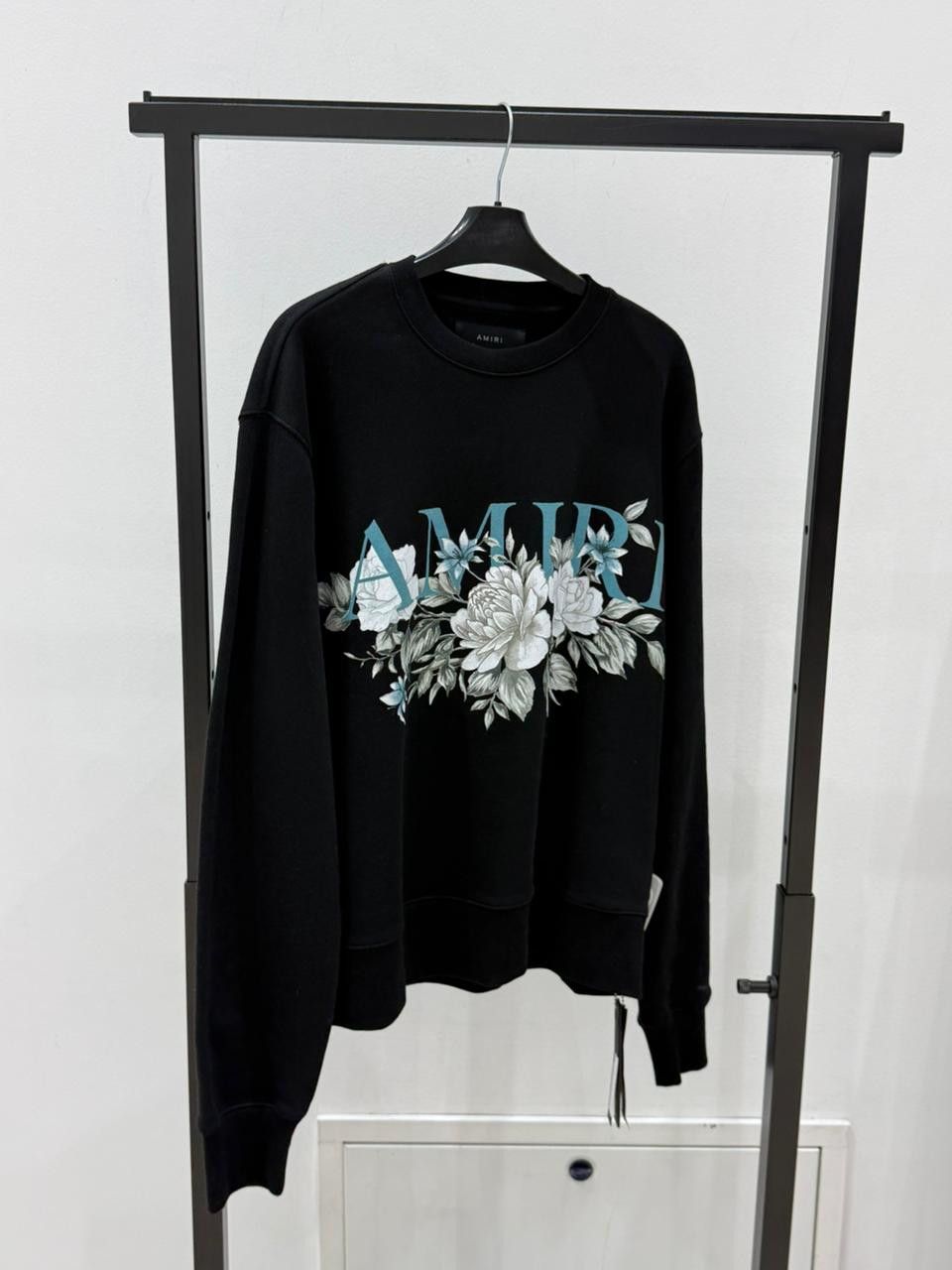 Amiri CC28 Floral Logo Sweatshirt in Black Size US M / EU 48-50 / 2 - 1 Thumbnail