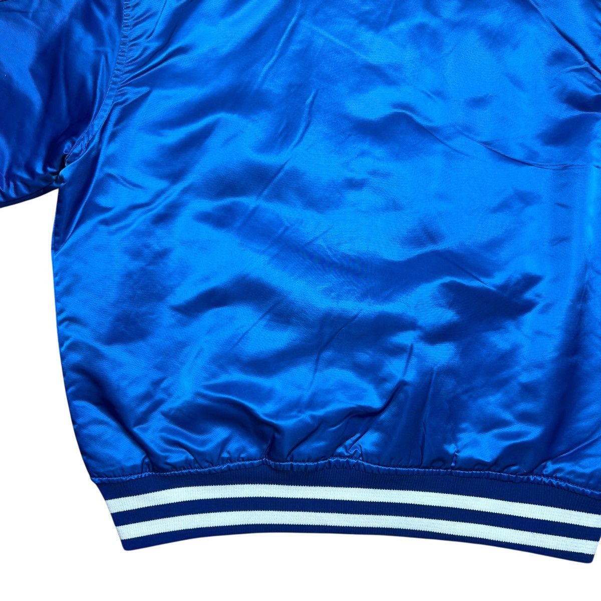 Starter 1990s MLB Kansas City Royals Starter Spell Out Satin Jacket Size US L / EU 52-54 / 3 - 15 Thumbnail