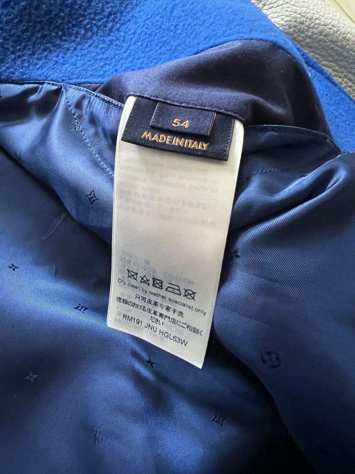 Louis Vuitton Wizard of OZ SS19 Plain Rainbow Varsity Jacket - EU 54 Size US L / EU 52-54 / 3 - 12 Thumbnail