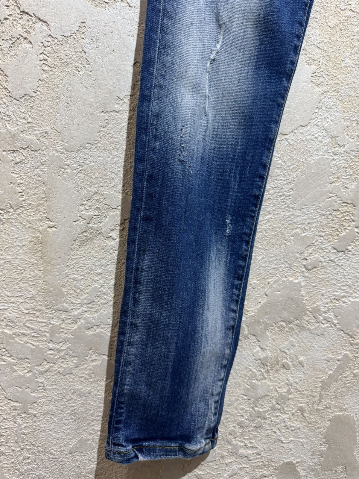 Dsquared2 Dsquared2 Jeans Made in Italy Size 42 Size 28" / US 6 / IT 42 - 2 Thumbnail