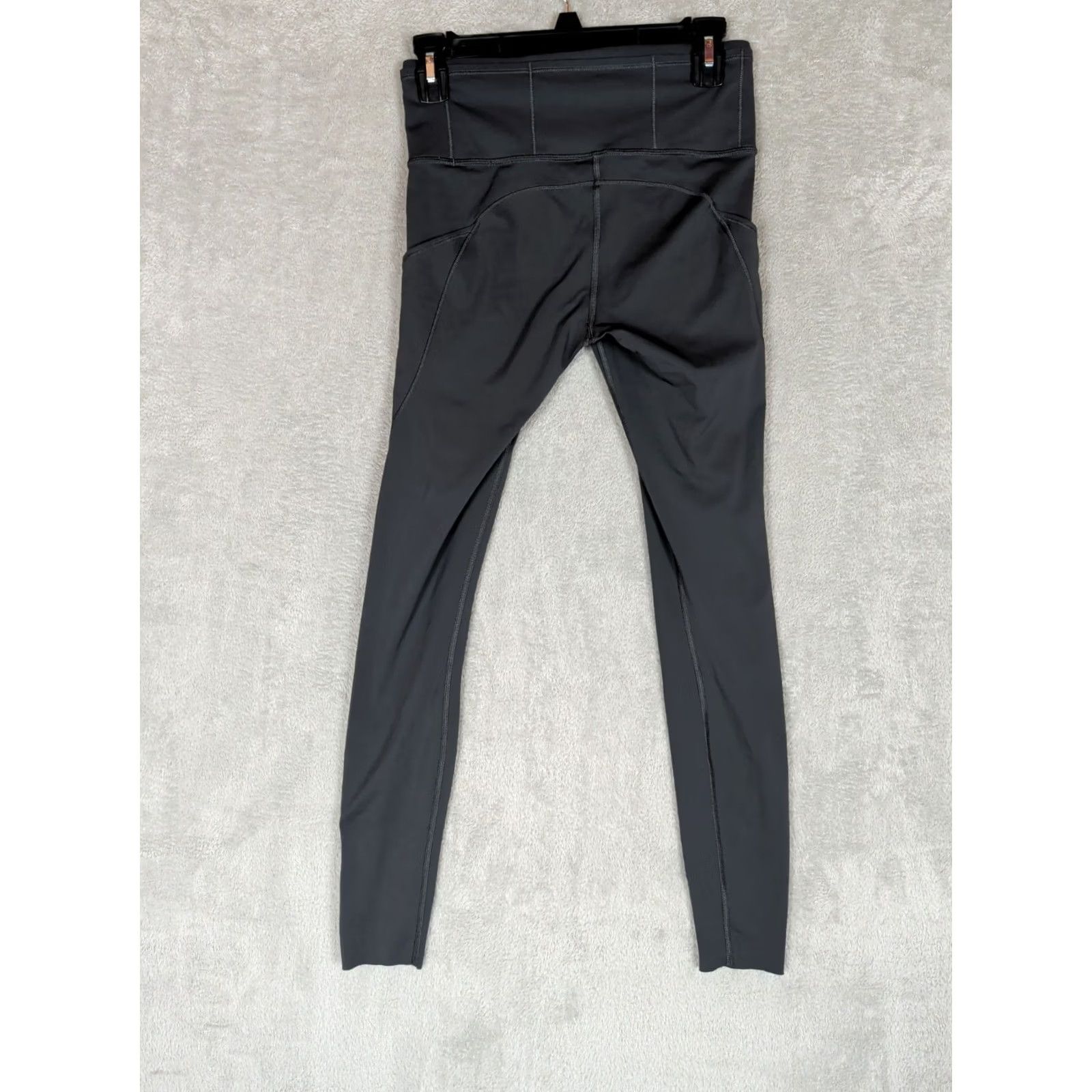 Lululemon Lululemon leggings gray size 6 womens pockets Size 28" / US 6 / IT 42 - 6 Thumbnail