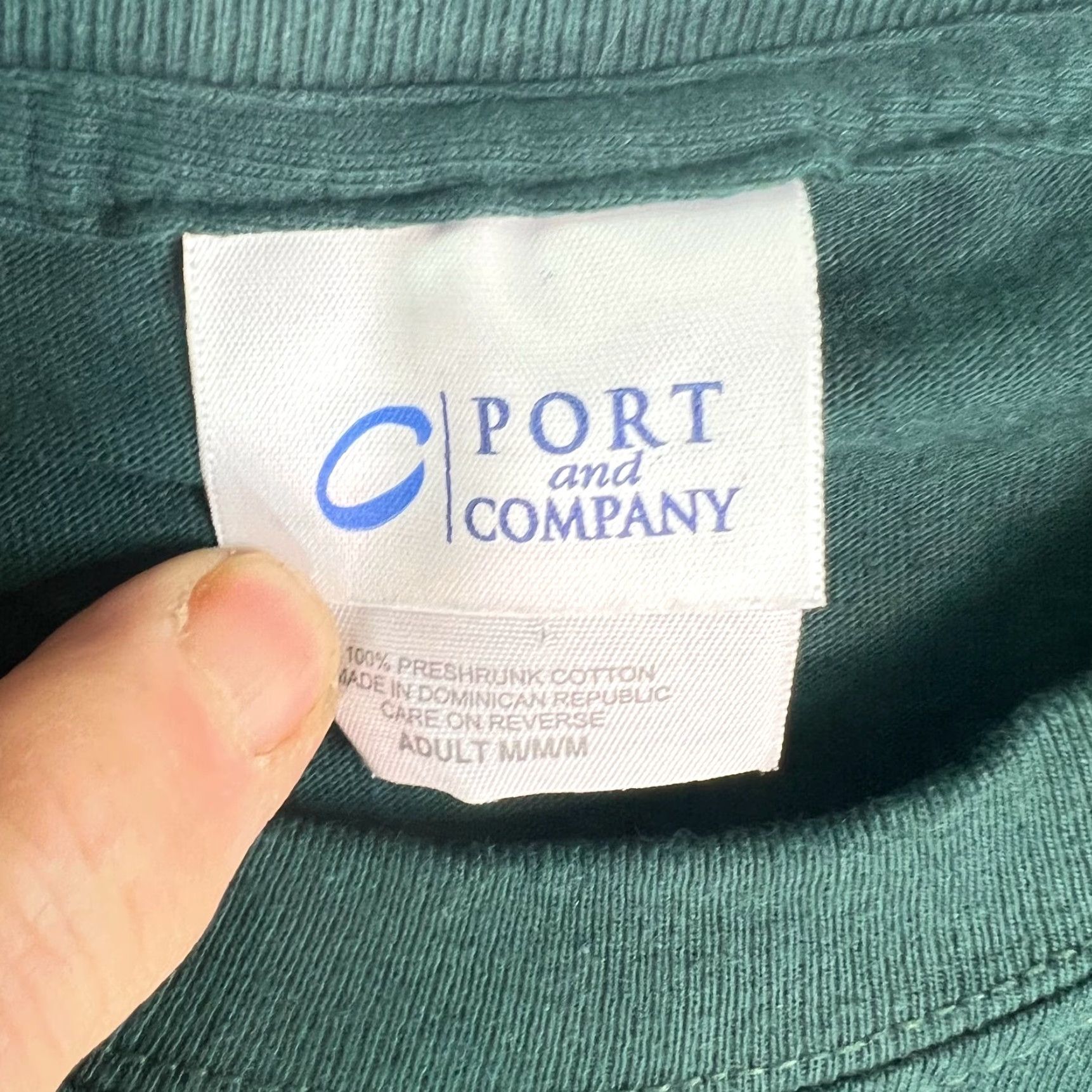 Port & Company Aguaguat Beer Graphic Pullover T Shirt Green Port & Company Men M Graphic Print Short Sleeve Crew Neck 100% Cotton Vintage: No Size US M / EU 48-50 / 2 - 5 Thumbnail