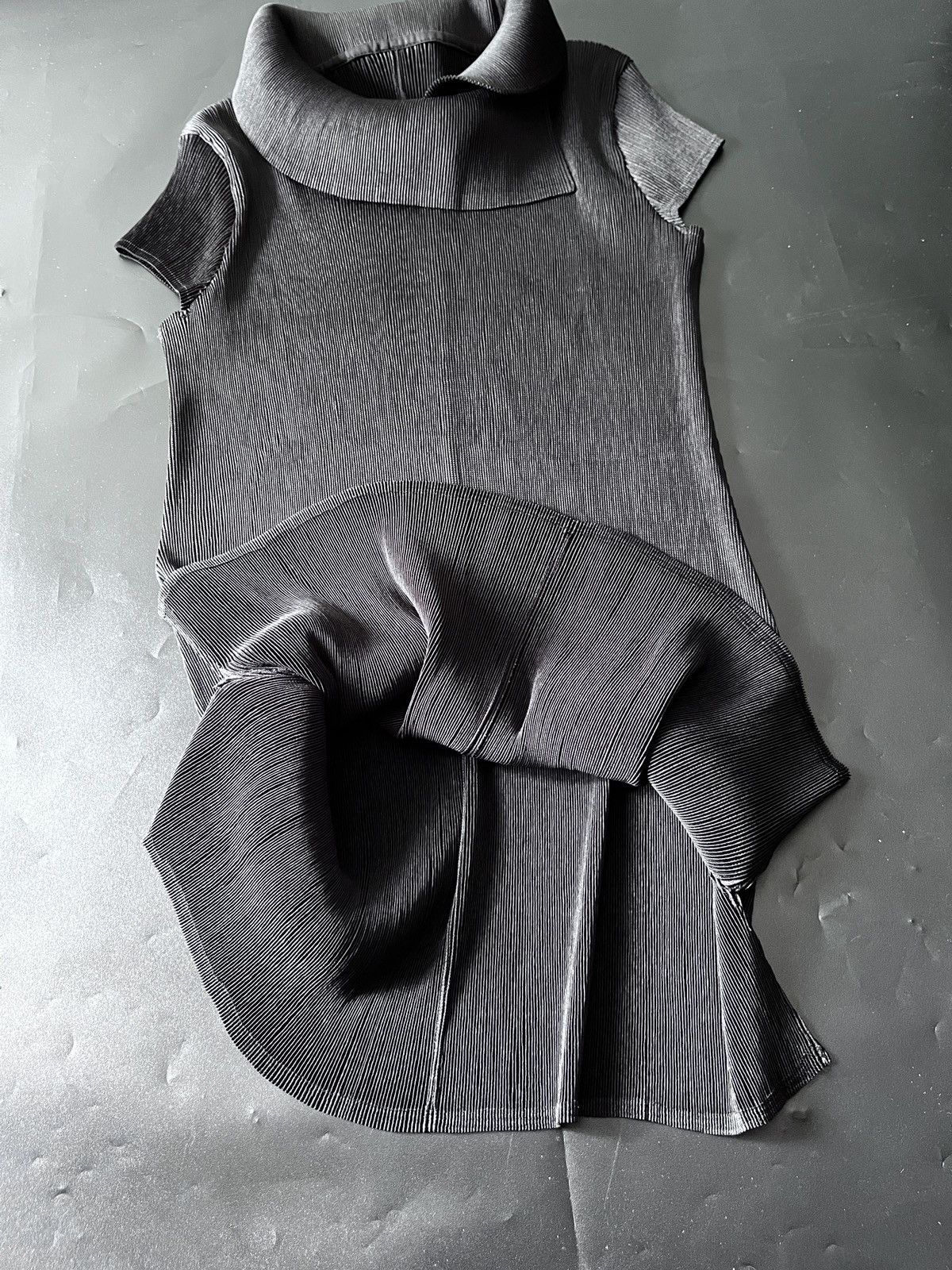 Pleats Please Issey Miyake Platsme please Size US L / EU 52-54 / 3 - 5 Thumbnail