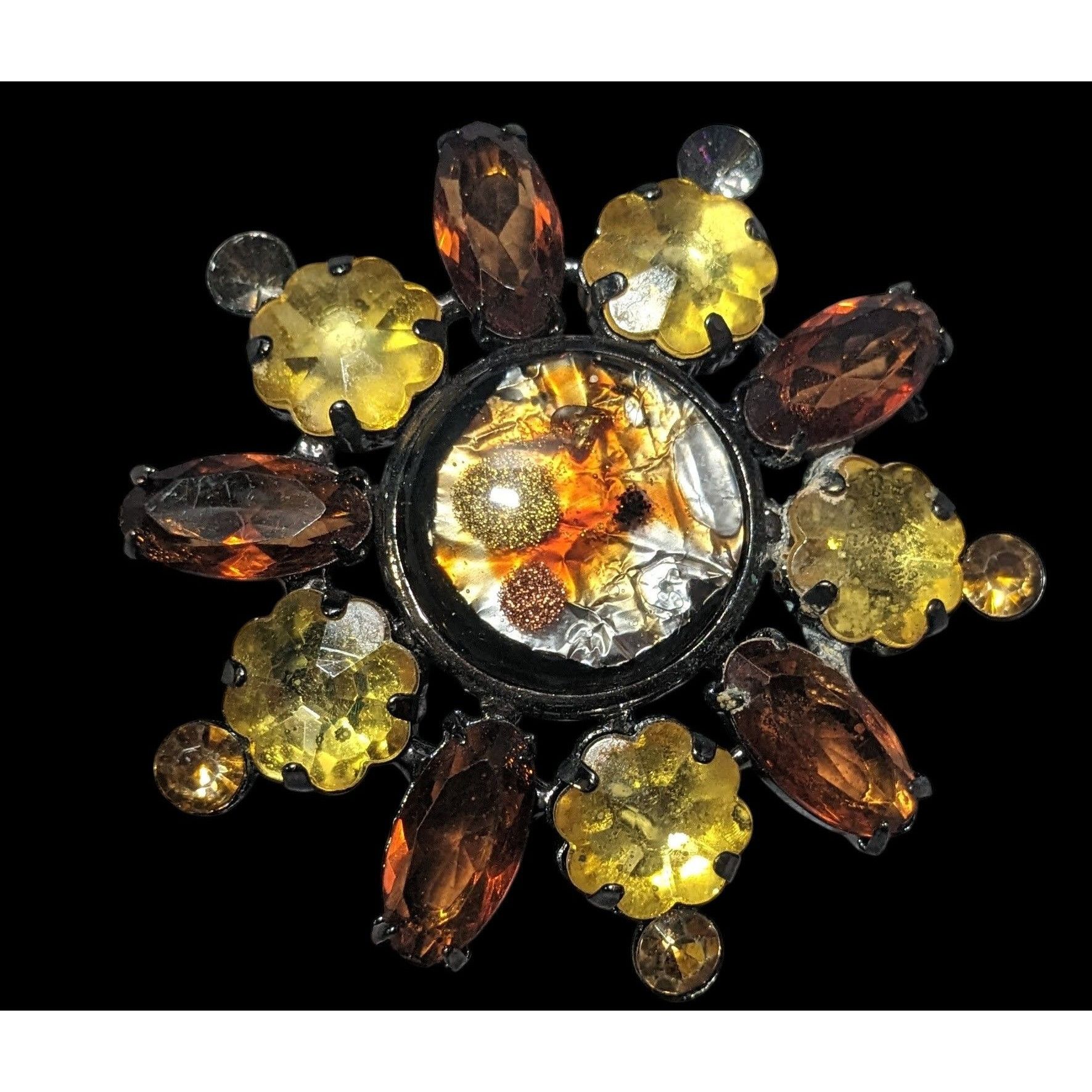 Other Vintage Unique Art Glass Floral Gemmed Brooch Size ONE SIZE - 2 Thumbnail