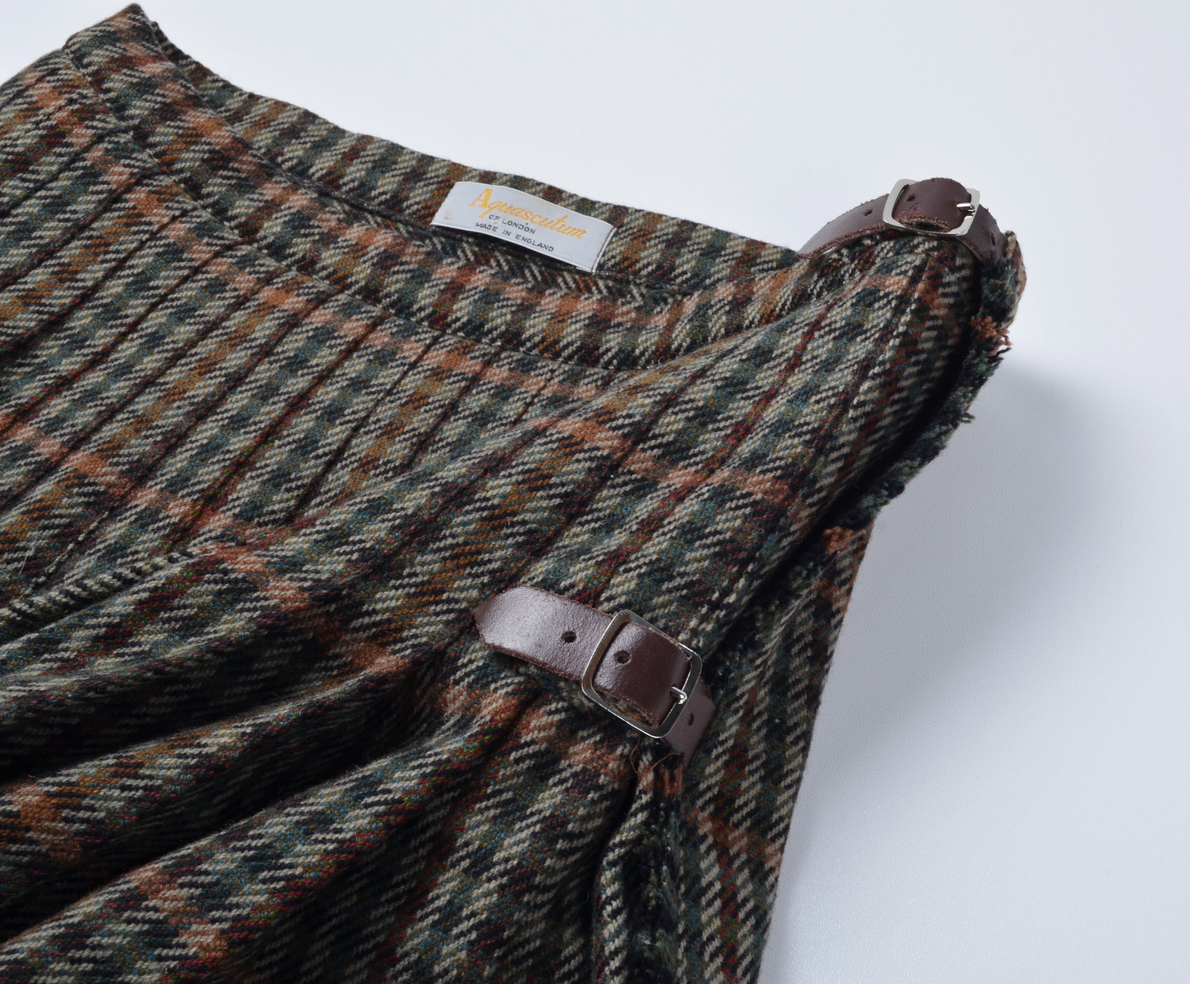 Aquascutum Vintage Aquascutum Tweed Suit Set Skirt Blazer Check Wool Size M / US 6-8 / IT 42-44 - 18 Thumbnail