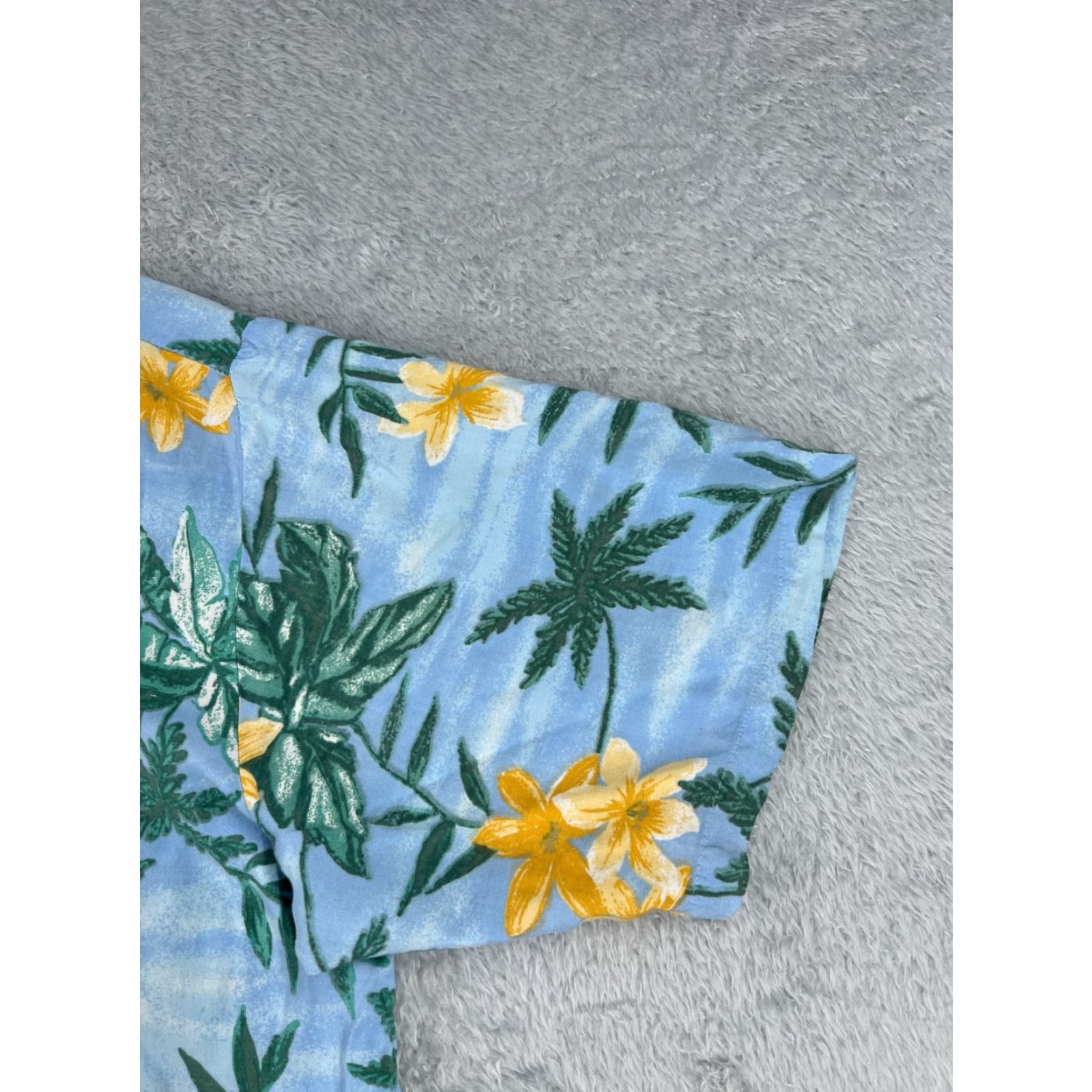 Paradise Paradise Blue Shirt Men 2XL Floral Hawaiian Button-Up Blue Green 100% Rayon All Seasons Lightweight Short Sleeve Casual Beach Pattern Vintage: No Size US XXL / EU 58 / 5 - 2 Thumbnail