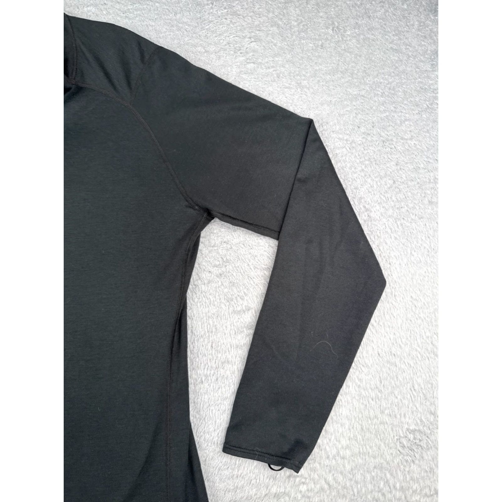 Patagonia Patagonia Shirt Men XL Black 1/4 Zip Polyester Long Sleeve Capilene 2 Nature All Seasons Lightweight Breathable Crew Neck Logo Mens Size US XL / EU 56 / 4 - 2 Thumbnail