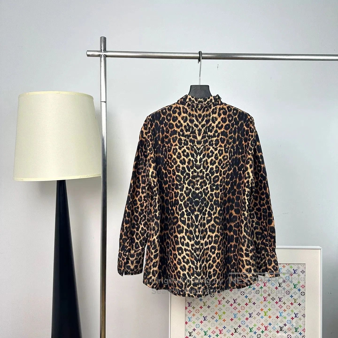 Saint Laurent Paris Saint Laurent SS24 Silk Leopard Print Shirt. Size US M / EU 48-50 / 2 - 3 Thumbnail