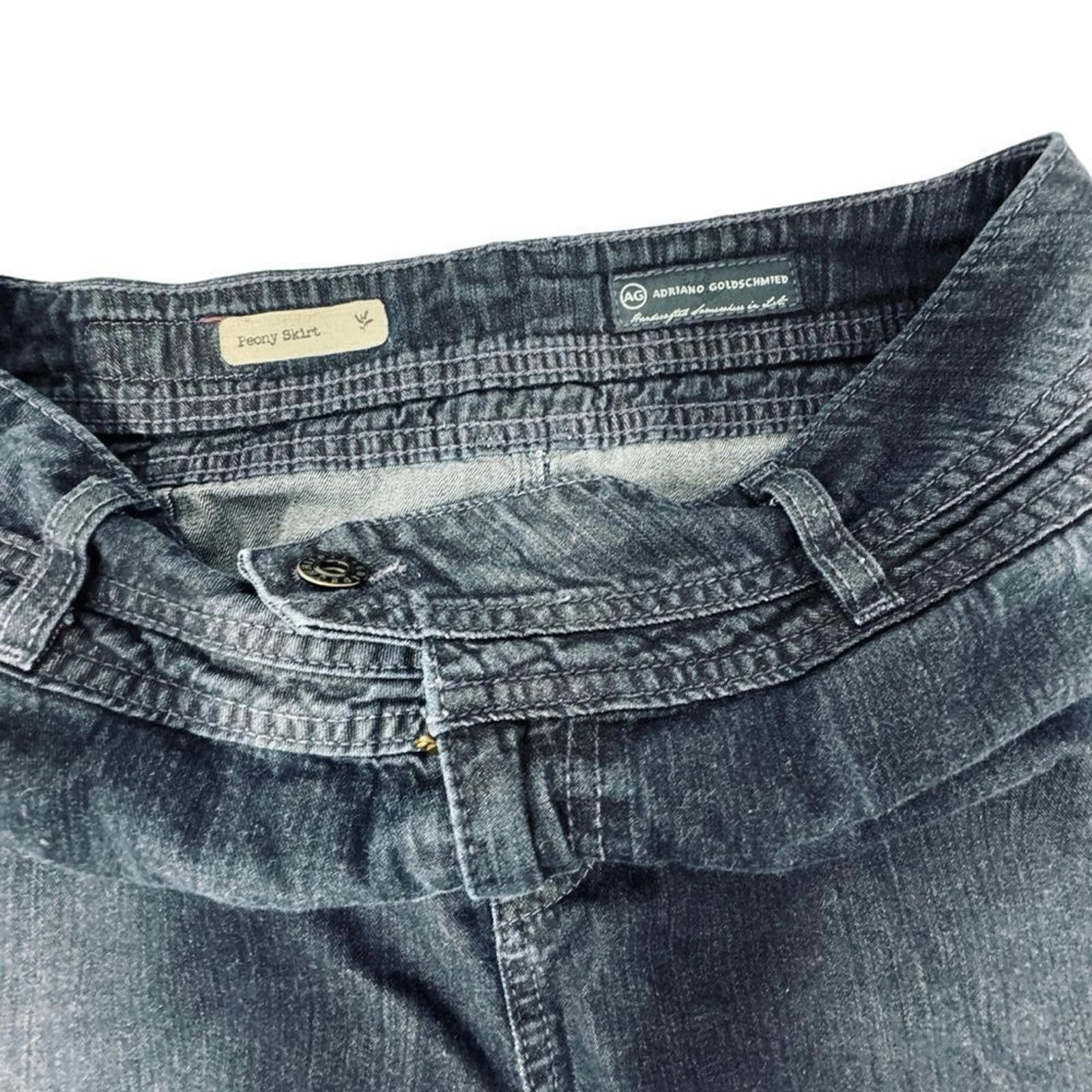 AG Adriano Goldschmied AG Adriano Goldschmied Peony Denim Skirt. Size 29. Size 30" / US 8 / IT 44 - 9 Thumbnail