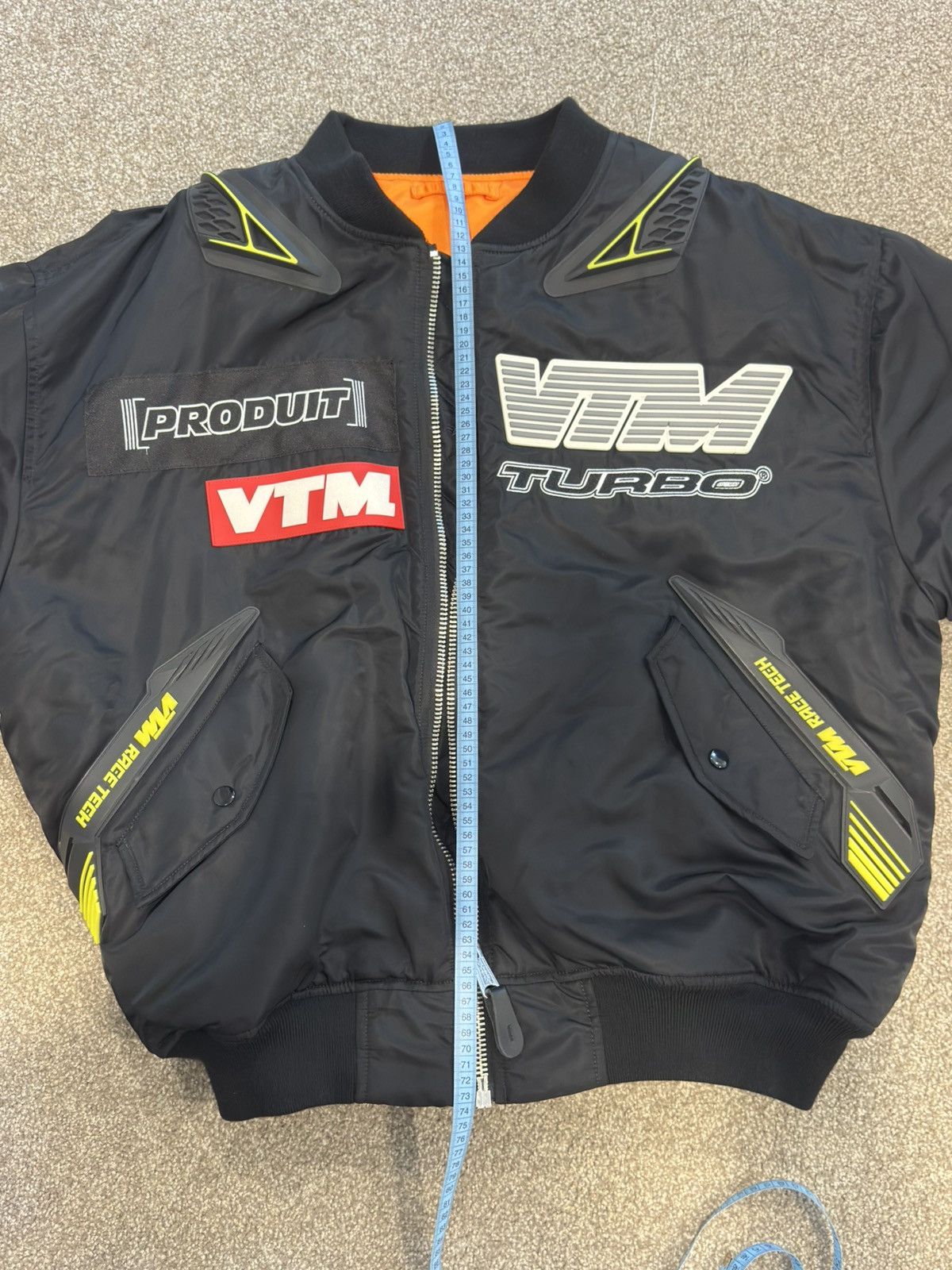 Alpha Industries × Vetements VETEMENTS X ALPHA INDUSTRIES ‘RACING’ PATCHED BOMBER Size US S / EU 44-46 / 1 - 18 Thumbnail