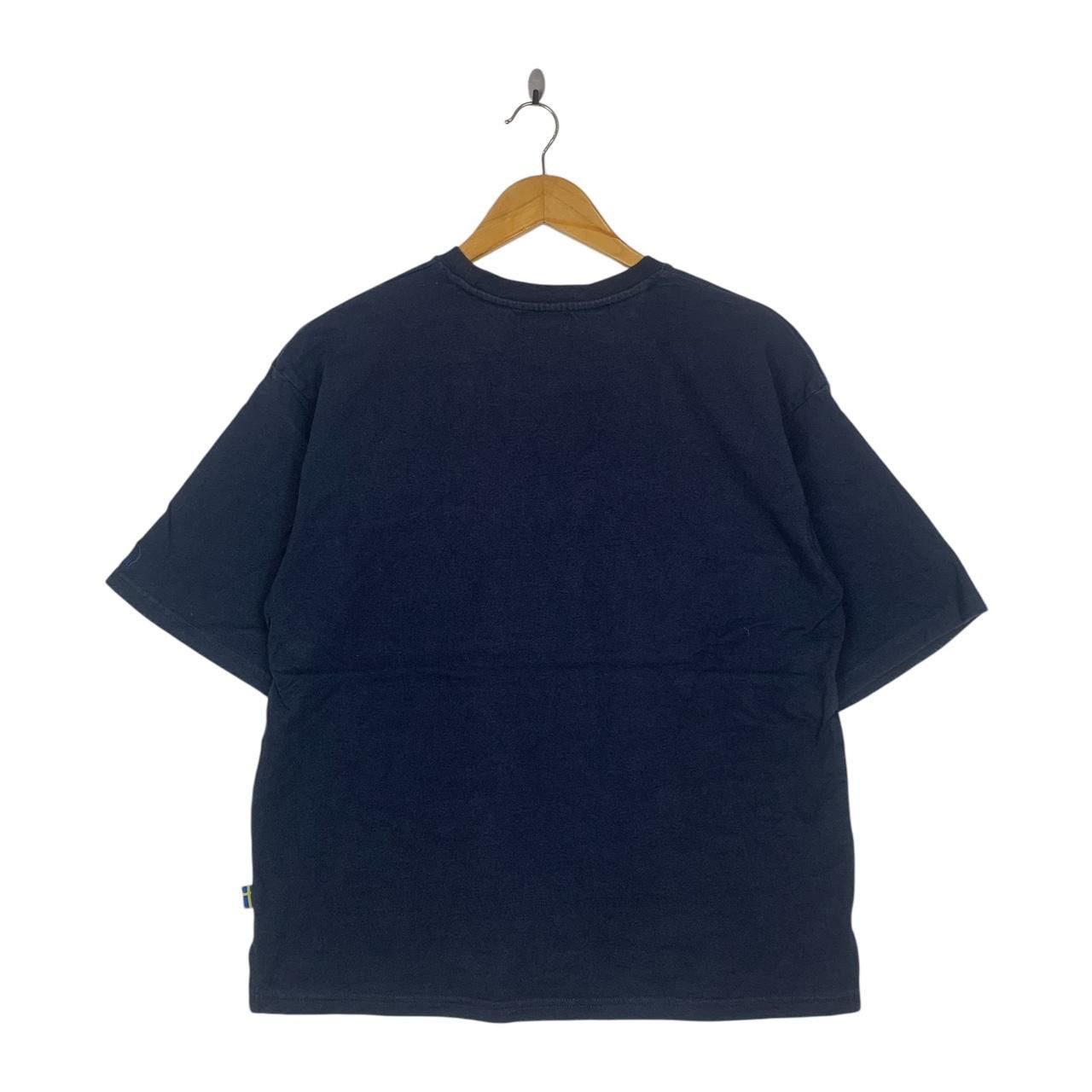 Vintage Vintage MOZ SWEDEN OUTDOOR Reflective Logo Baggy Tee Size M / US 6-8 / IT 42-44 - 4 Thumbnail