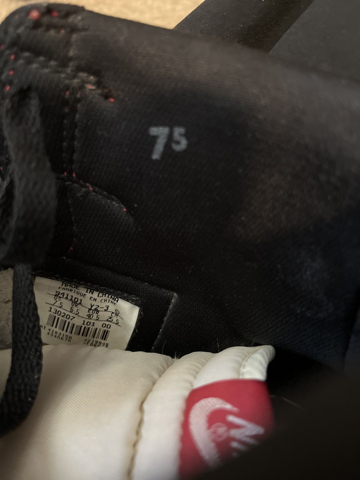 Jordan Brand × Nike × Vintage Air Jordan 1 Chicago 1994 Size US 7.5 / EU 40-41 - 8 Thumbnail