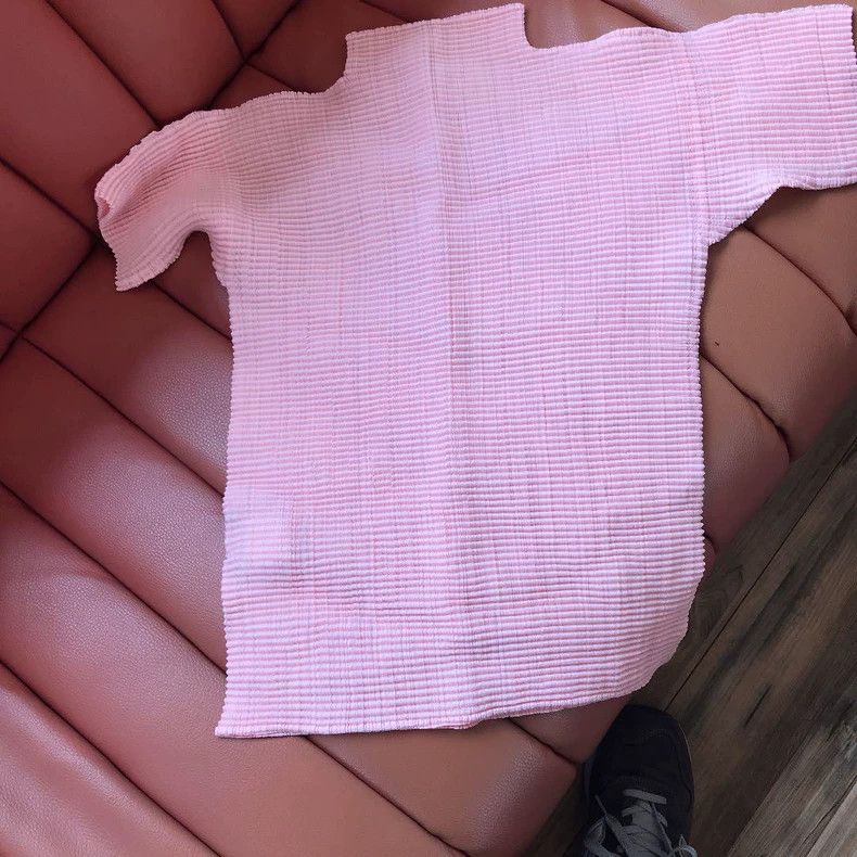 Issey Miyake issey miyake Pink pleated short sleeves Size M / US 6-8 / IT 42-44 - 2 Thumbnail