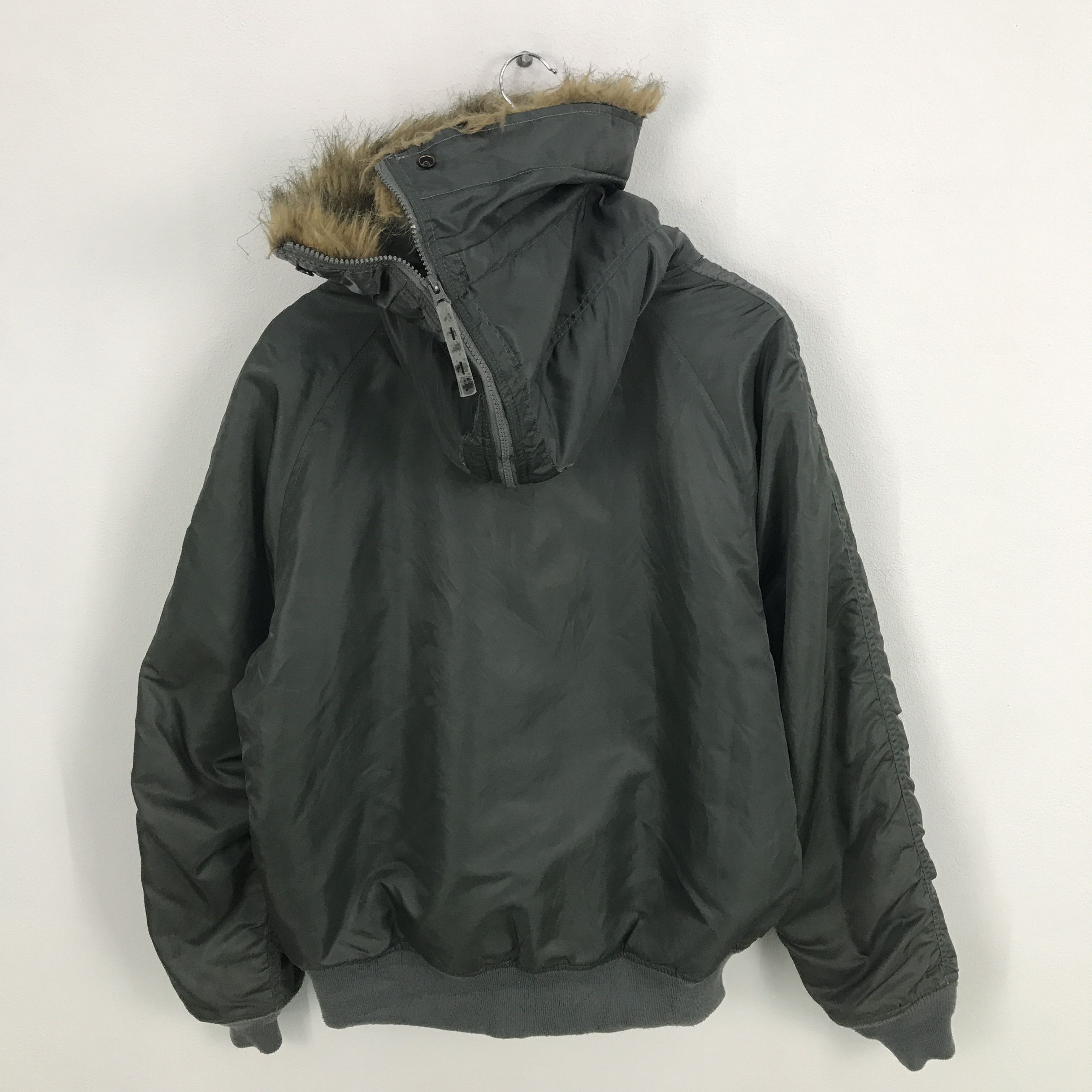 Alpha Industries Rare Alpha industries Heavy Zipper Jacket Fur Hoodie Size US L / EU 52-54 / 3 - 4 Thumbnail