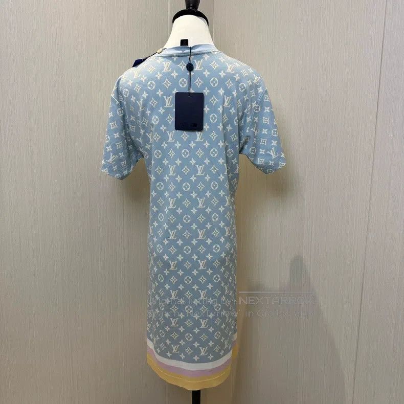 Louis Vuitton Louis Vuitton dress Size M / US 6-8 / IT 42-44 - 2 Thumbnail