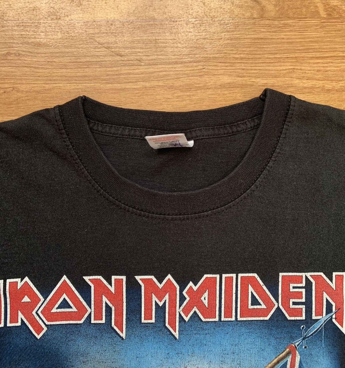 Fruit Of The Loom Iron Maiden The Trooper 2010 T Shirt Tee Size US L / EU 52-54 / 3 - 3 Thumbnail