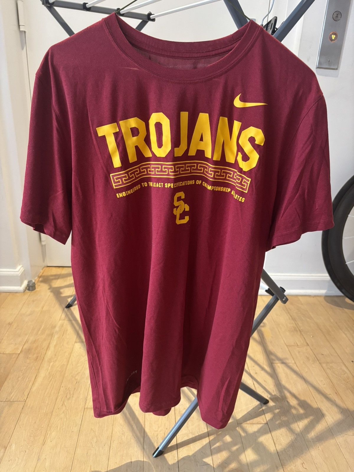 Nike nike USC Trojans Dri-Fit T Shirt Size US L / EU 52-54 / 3 - 1 Thumbnail