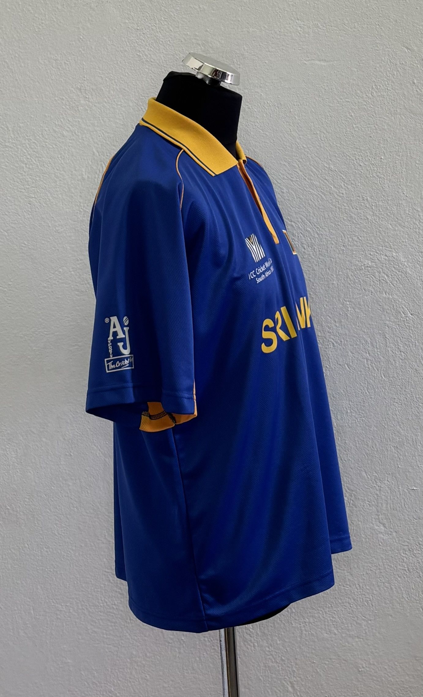 Other Sri Lanka Cricket 2003 WCS Jersey Size L Size US L / EU 52-54 / 3 - 4 Thumbnail