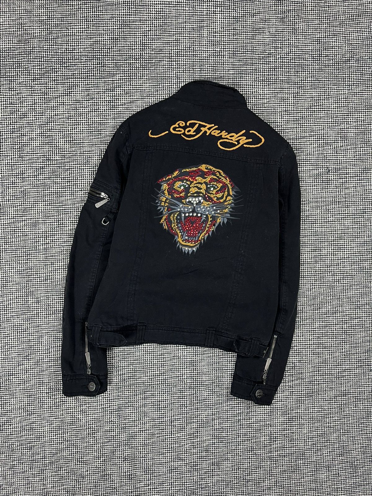 Ed Hardy × Streetwear × Vintage Vintage Ed Hardy rhinestones crystals ...