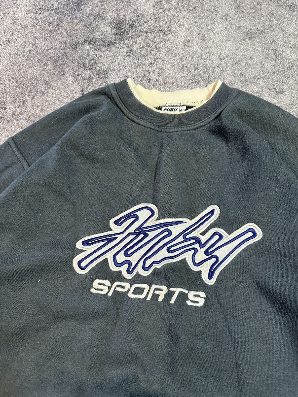 Fubu × Vintage Vintage Fubu Big Logo Sweatshirt Streetwear Baggy Style USA Size US XL / EU 56 / 4 - 2 Thumbnail