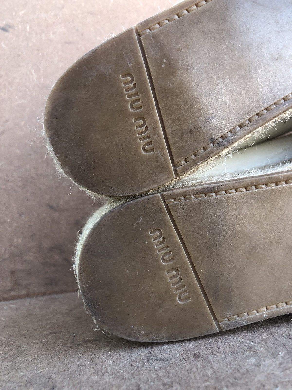 Miu Miu MIU MIU White Leather Sandels Espadrilles Size 35.5 Size US 5.5 / IT 35.5 - 10 Thumbnail