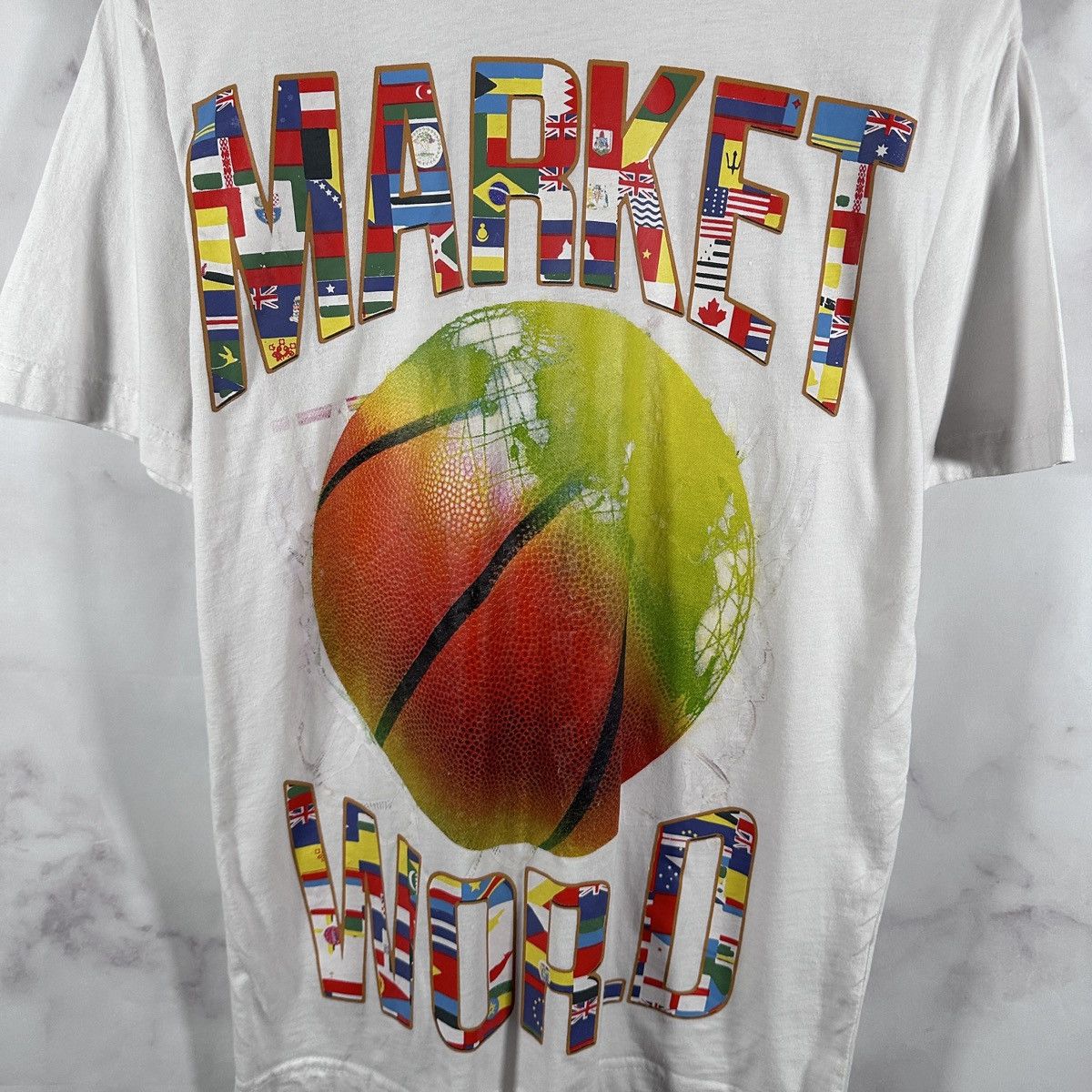 Market Market World Graphic Tee Size US S / EU 44-46 / 1 - 2 Thumbnail
