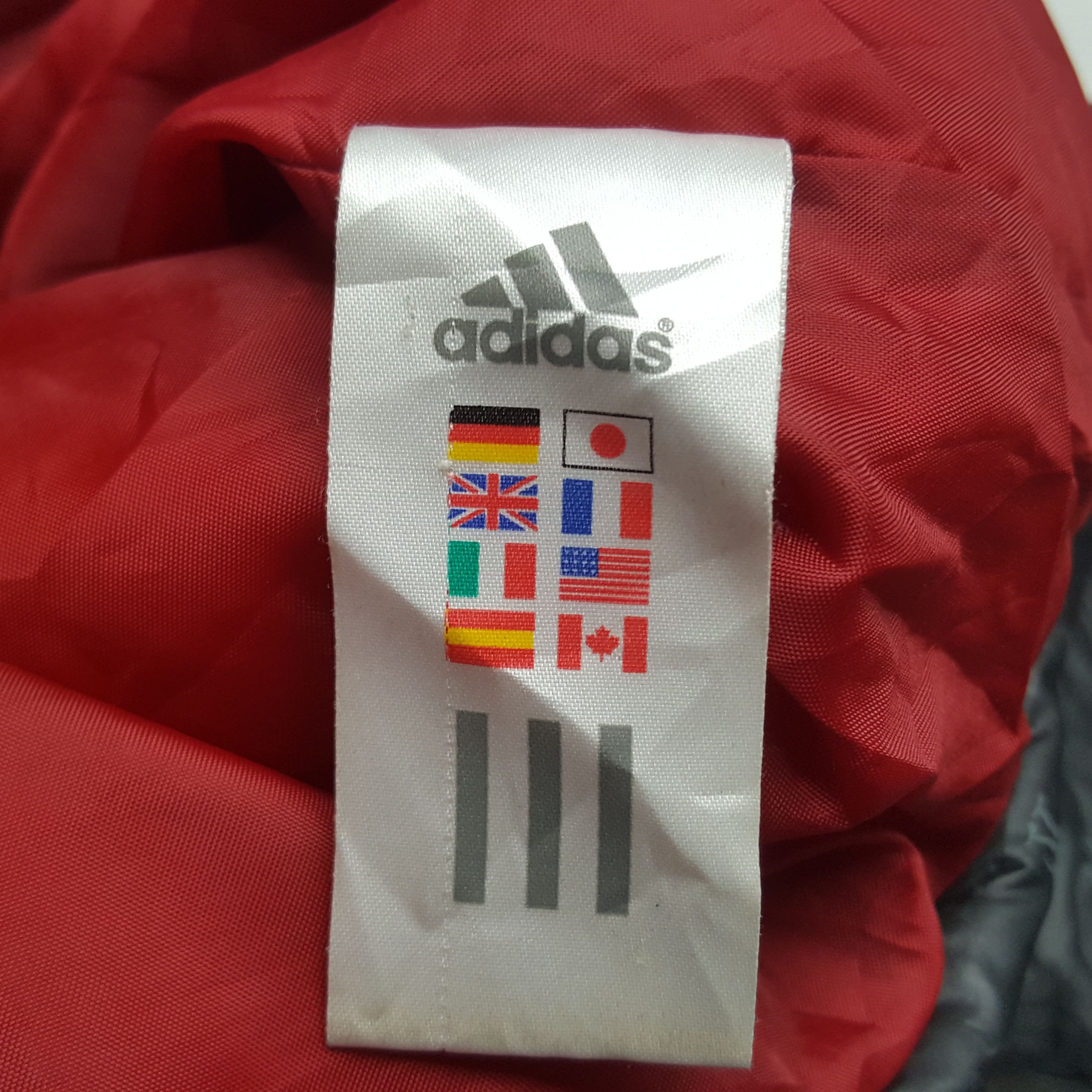 Adidas × Vintage Vintage Adidas Liverpool FC Puffer Winter Jacket Hoodies Size US L / EU 52-54 / 3 - 10 Thumbnail