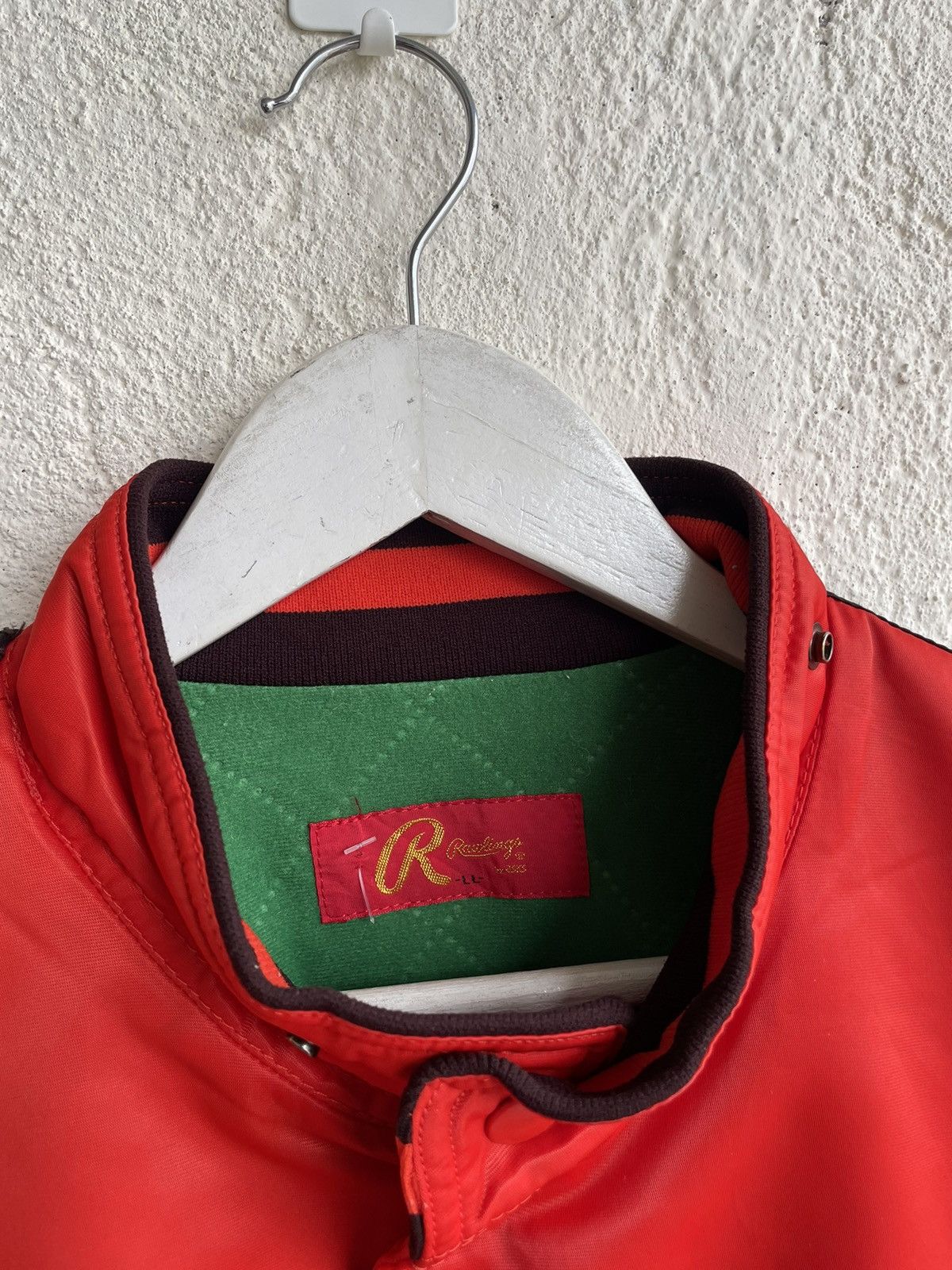 NFL 90s Hawks bomber jacket big embroiderry logo Size US XL / EU 56 / 4 - 7 Thumbnail