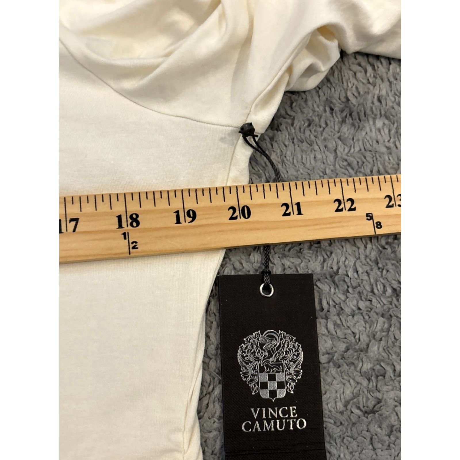 Vince Camuto Vince Camuto Top Womens XL Cream Long Ruched Sleeve Casual Light Blouse Shirt Glitter-free? (removed) Size XL / US 12-14 / IT 48-50 - 4 Thumbnail