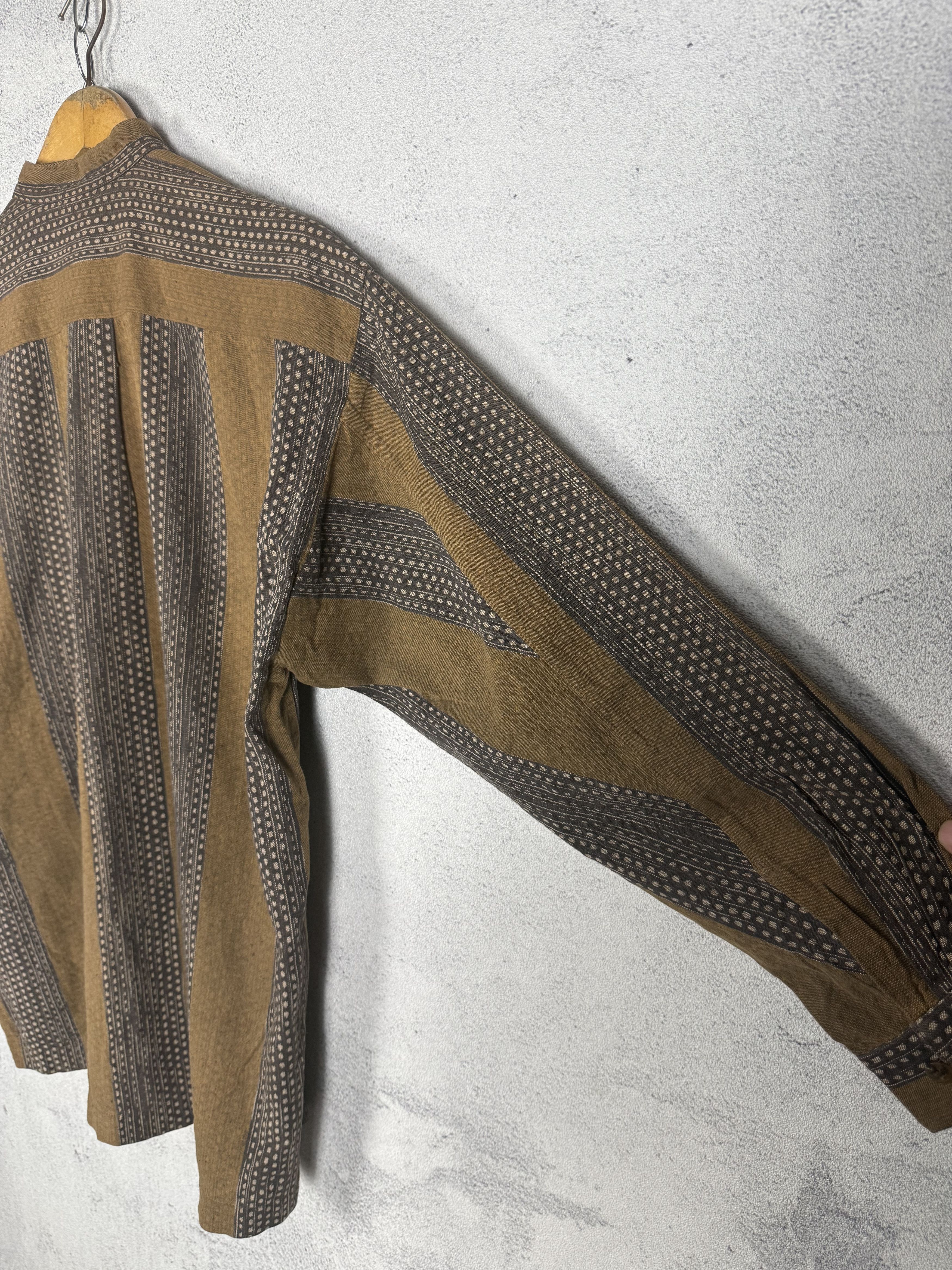 Issey Miyake Vintage 90s Issey Miyake Abstract Pattern Shanghai Shirt Size US M / EU 48-50 / 2 - 5 Thumbnail