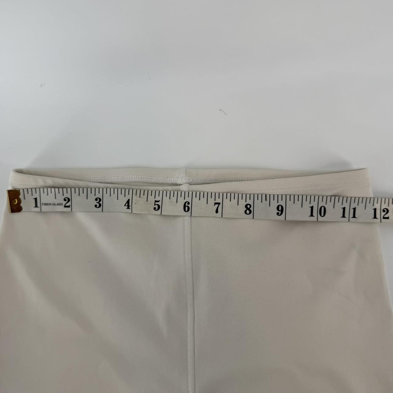 Reformation Reformations Ecomove Cream Shorts Size Size 26" / US 2 / IT 38 - 6 Thumbnail