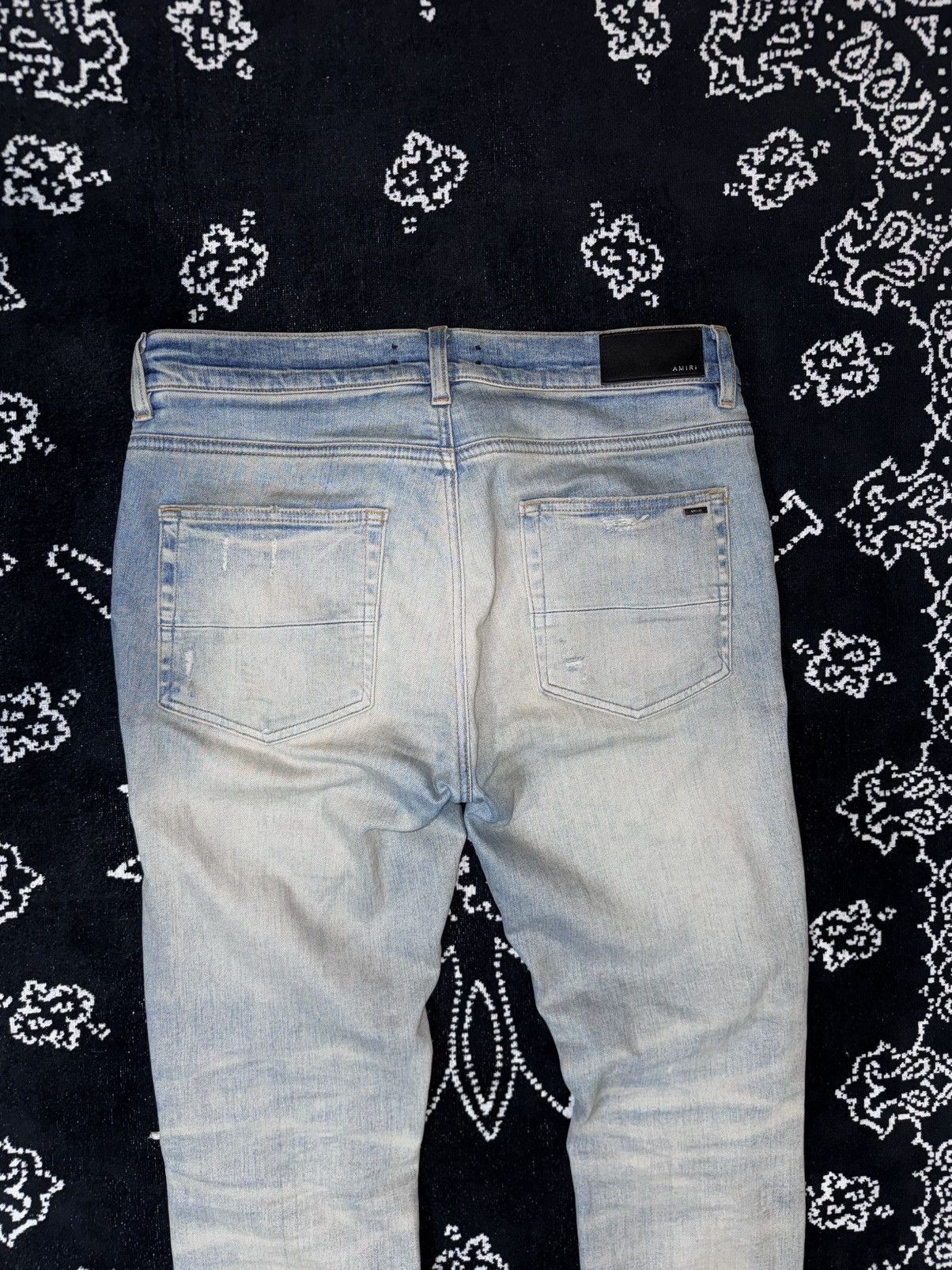 Amiri AMIRI MX1 BANDANA PATCH JEANS Size US 33 - 13 Thumbnail