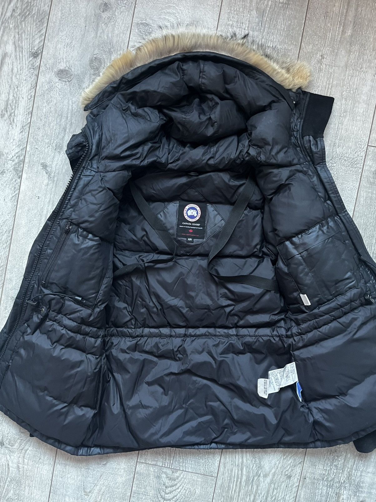 Canada Goose Canada Goose Womens Black Badge Jacket Medium Size M / US 6-8 / IT 42-44 - 5 Thumbnail