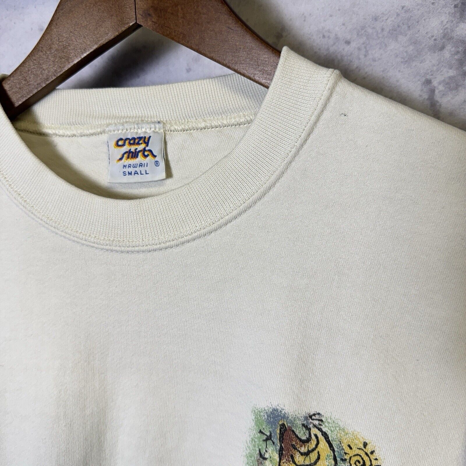 Vintage Vintage Crazy Shirts Hawaii Sweatshirt Mens Small White Crew Size US S / EU 44-46 / 1 - 3 Thumbnail