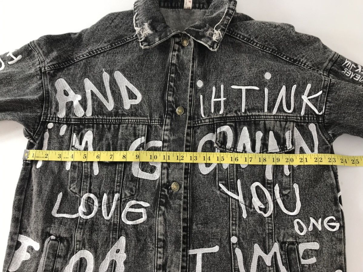 Japanese Brand Black Denim Jacket Trucker Street Art Style Printed Size US XL / EU 56 / 4 - 14 Thumbnail
