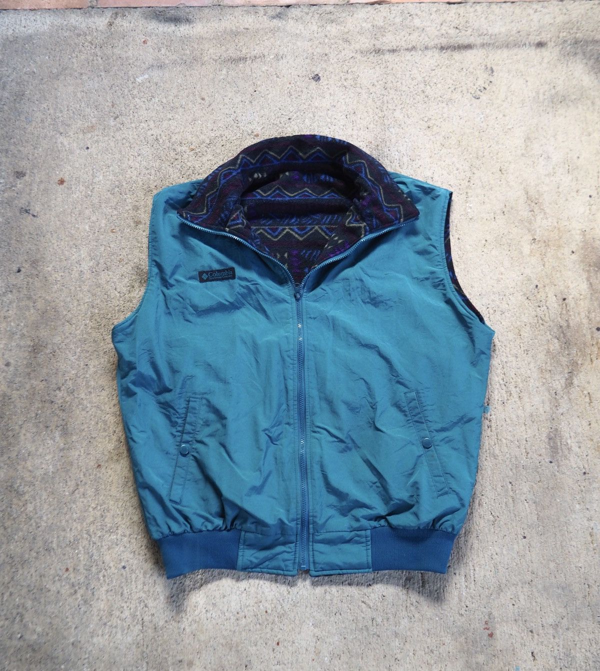 Columbia Columbia vintage reversible zip-up fleece vest, southwestern Size US L / EU 52-54 / 3 - 8 Thumbnail