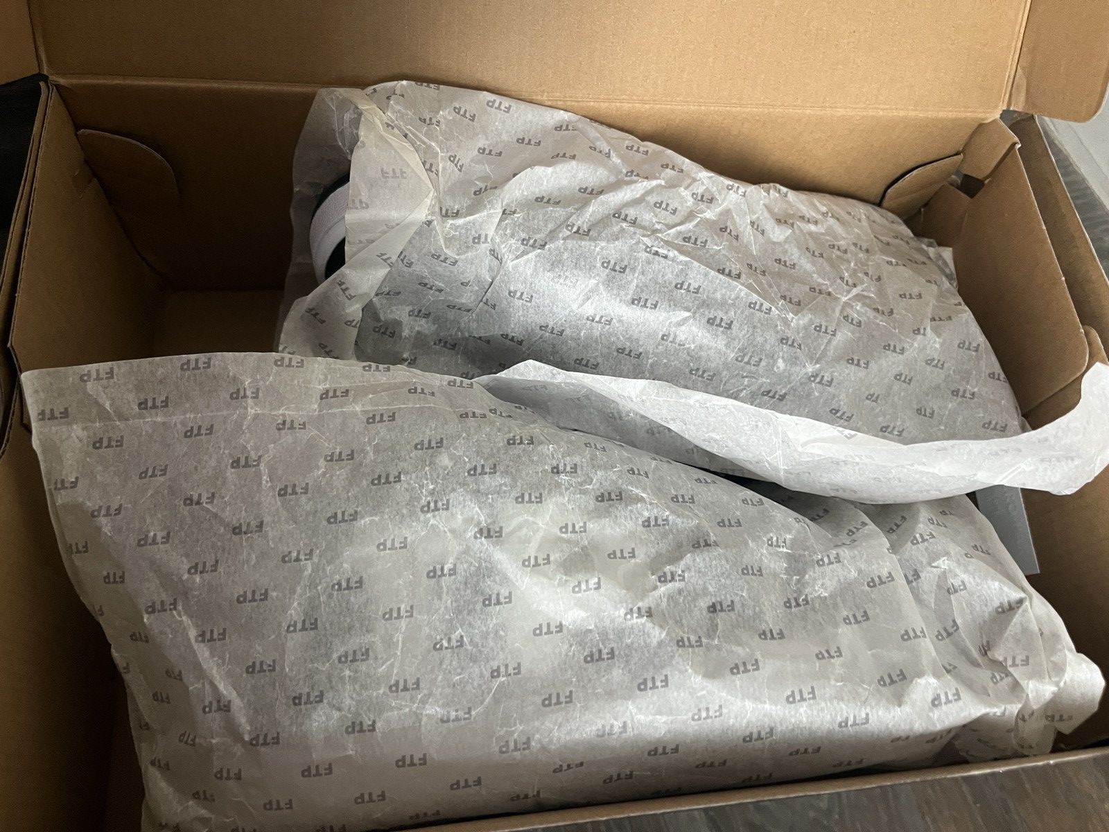 DC FTP x DC Friends and Family Court Graffik Shoes Sz 7 Size US 7 / EU 40 - 9 Thumbnail