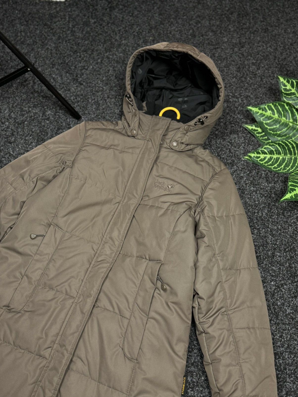 Jack Wolfskin Jack Wolfskin Women’s Insulated raincoat size S Size S / US 4 / IT 40 - 4 Thumbnail