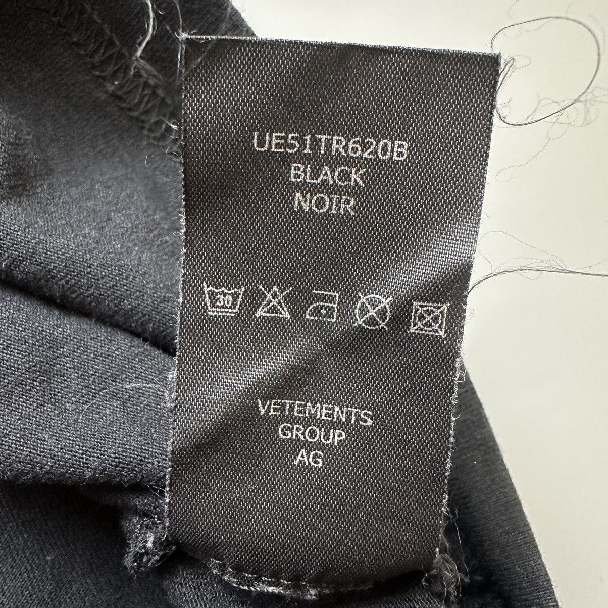 Vetements Vetements Hoodie Size US M / EU 48-50 / 2 - 9 Thumbnail