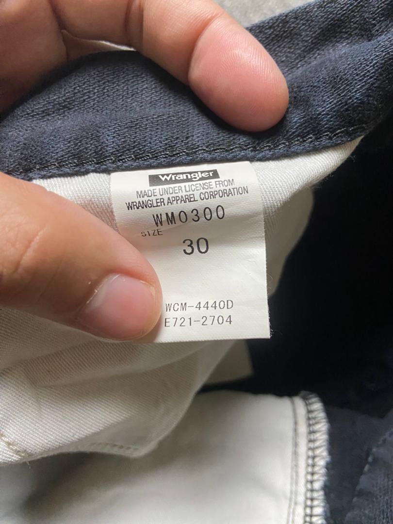 Wrangler Wrangler Regular Cut Jeans with Patches (175) Size US 30 / EU 46 - 4 Thumbnail