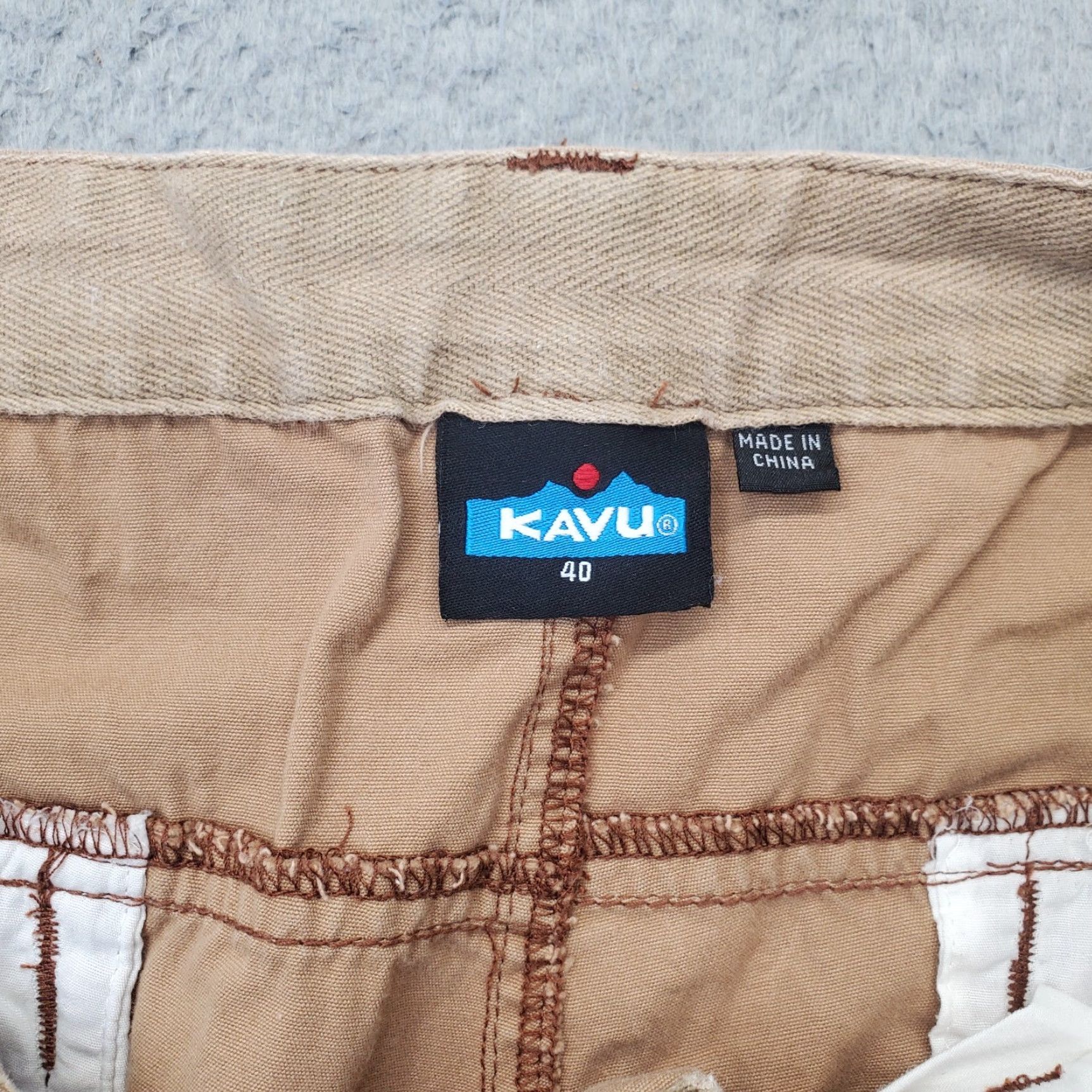 KAVU KAVU Mens Chino Pants 40 Tan Flat Front Regular Fit Slash Pocket Button Zipper Casual Travel Size US 40 / EU 56 - 7 Thumbnail