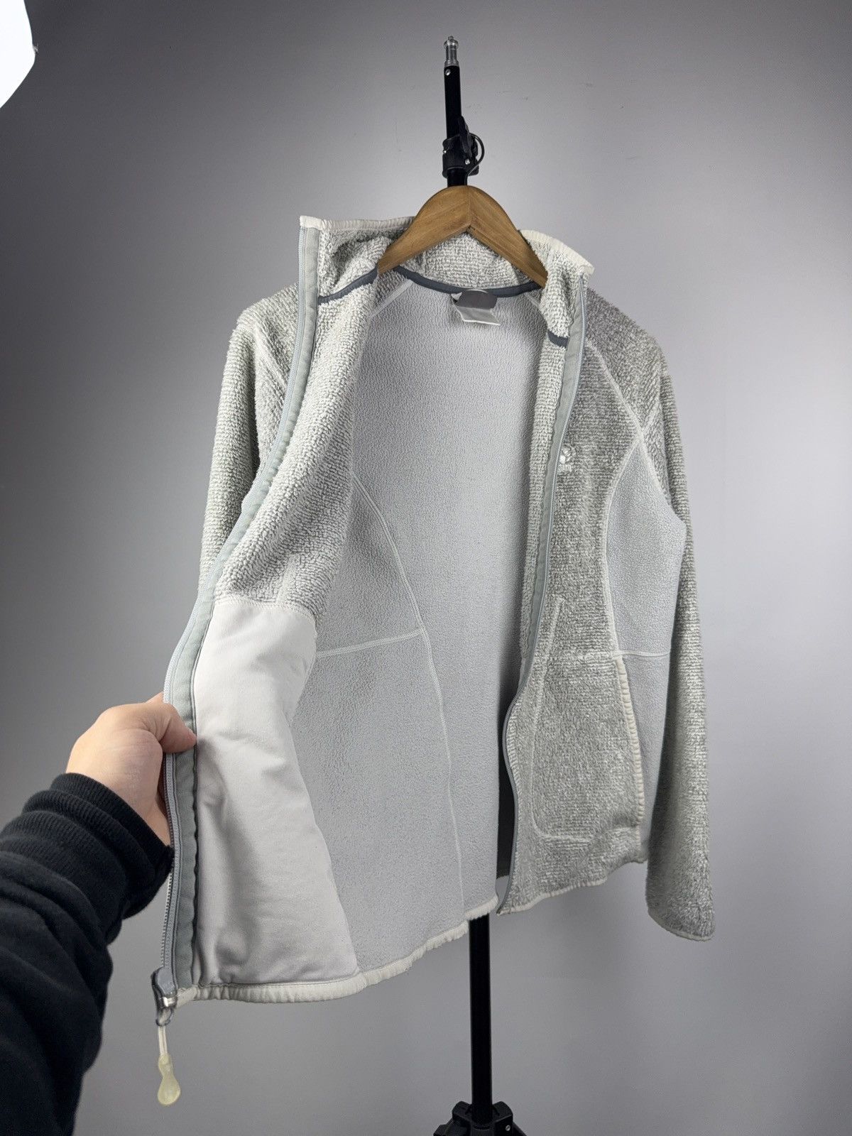Jack Wolfskin Gorpcore 00s Jack Wolfskin Grey Sherpa Fleece Zip Hoodie Size M / US 6-8 / IT 42-44 - 8 Thumbnail