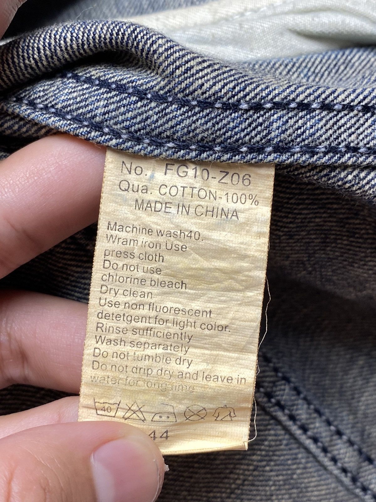 GOSTAR DE FUGA 2000s Fuga - Mud Wash Distressed Denim Jacket Size US S / EU 44-46 / 1 - 11 Thumbnail