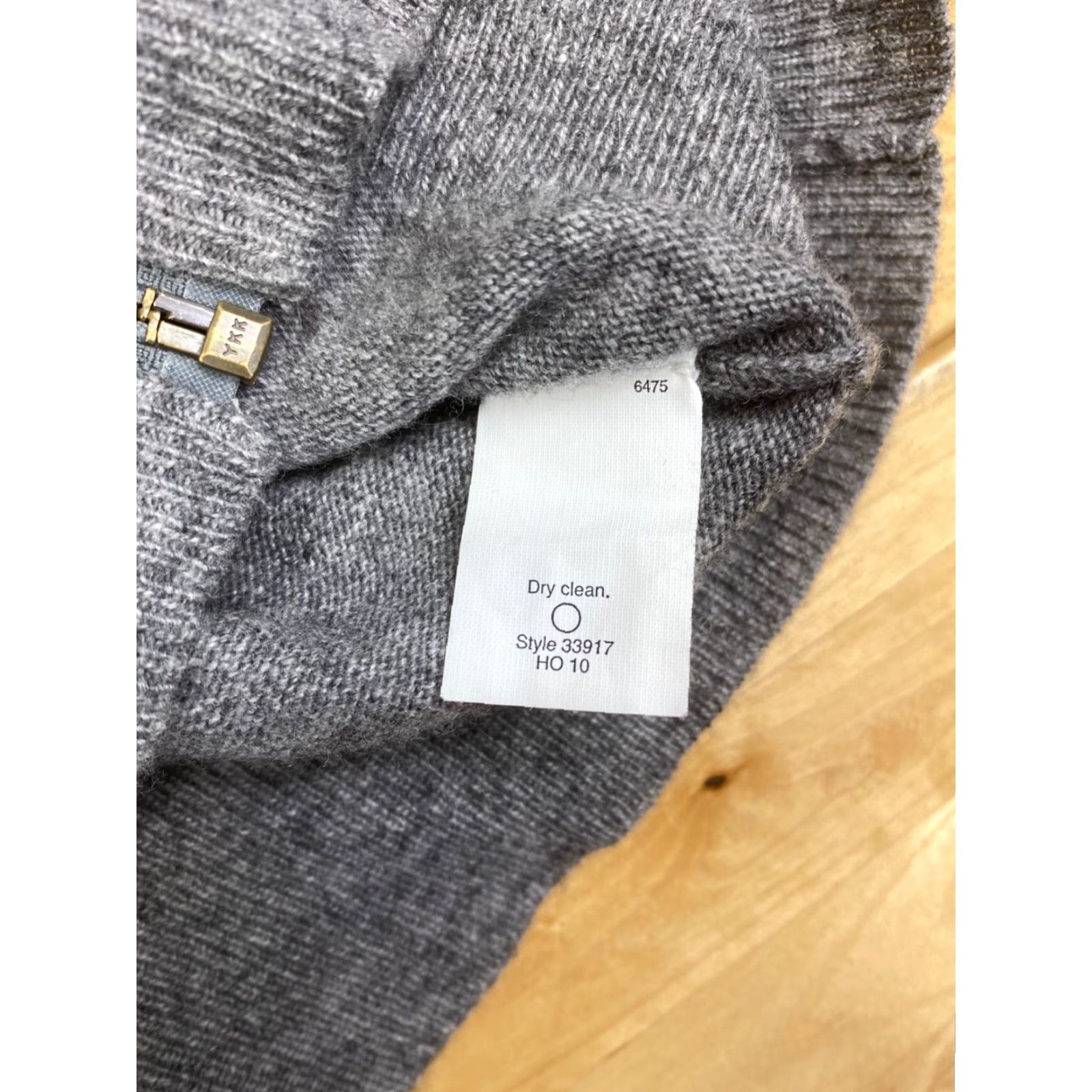 J.Crew J.CREW Cardigan Sweater Womens XS Gray Wool Cashmere Blend V-Neck Size XS / US 0-2 / IT 36-38 - 7 Thumbnail