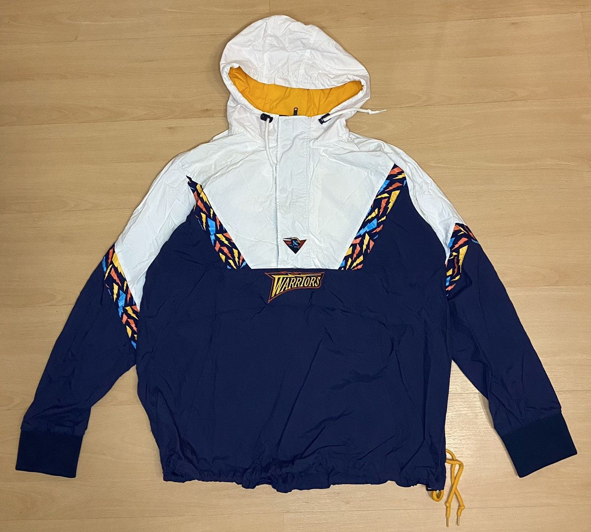 image of Mitchell Ness x Vintage Retro Warriors Jacket Mitchell & Ness in White, Men's (Size Large)