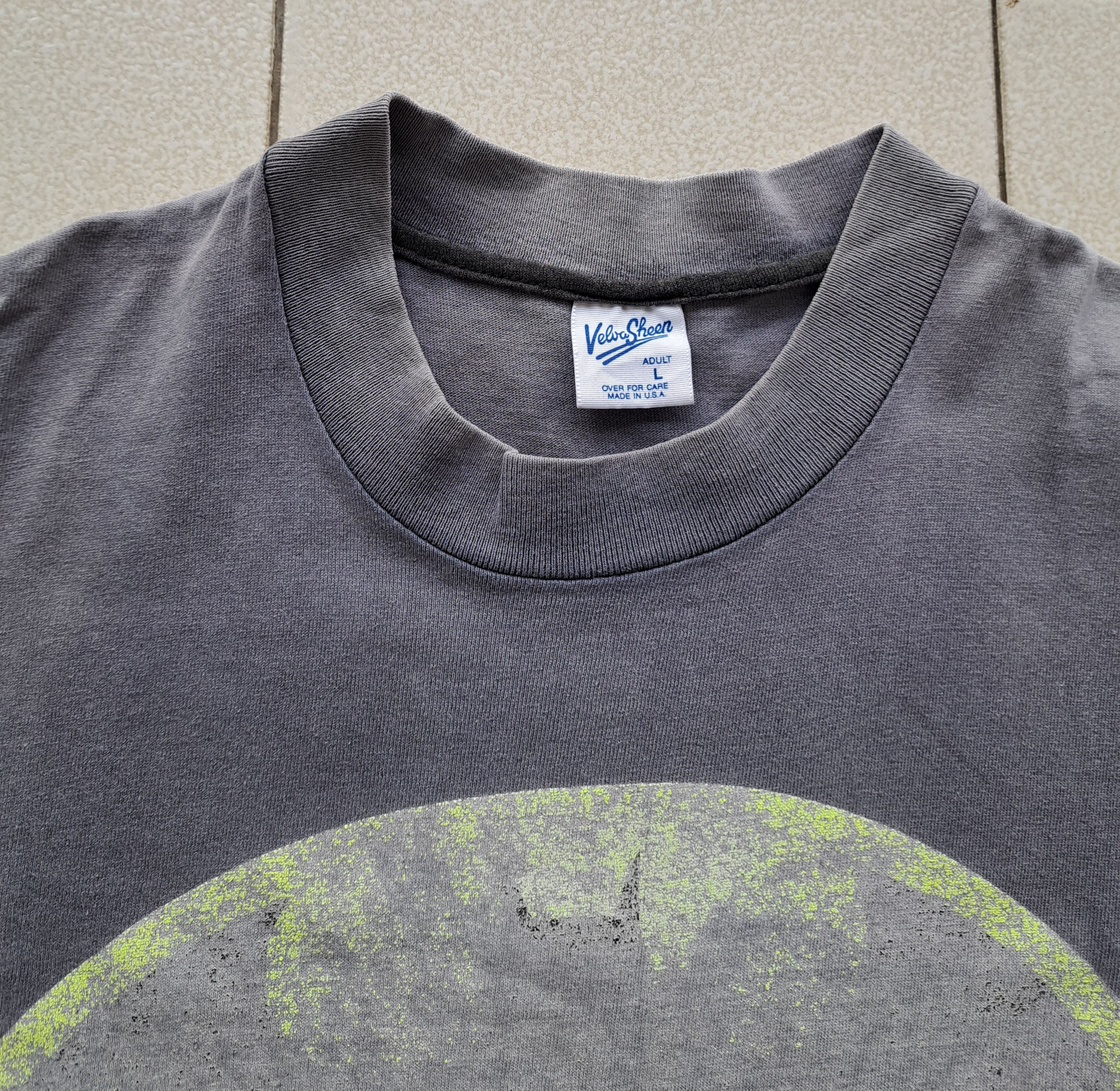Velva Sheen Vintage Batman DC Sun-faded T-Shirt Size US L / EU 52-54 / 3 - 3 Thumbnail